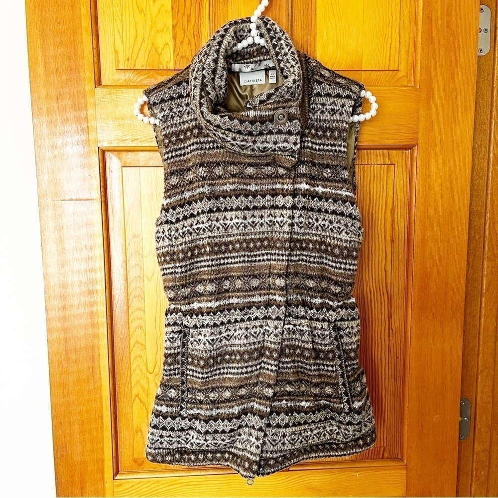 Athleta Womens Brown Fair Isle Vest Sz XS Goose Down Puffer Jacket Zip Pockets